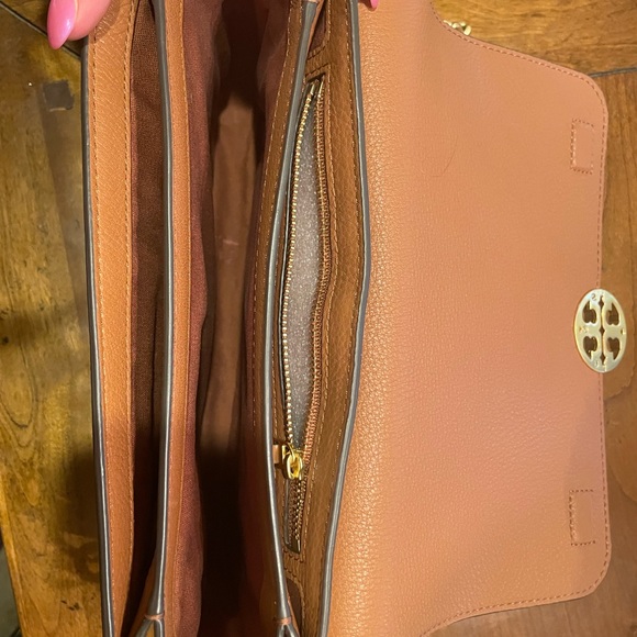Tory Burch cross body bag - Picture 4 of 4